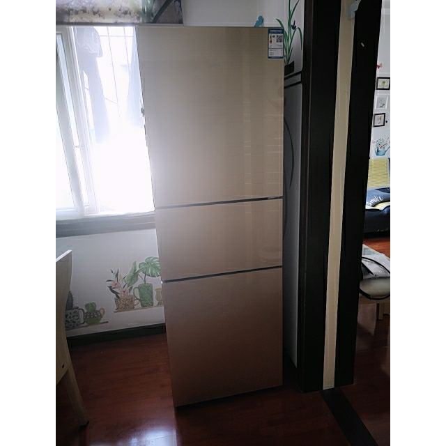 bcd-271wp3b 271升 风冷变频 玻璃面板 中门宽幅变温三门冰箱冰箱冷冻