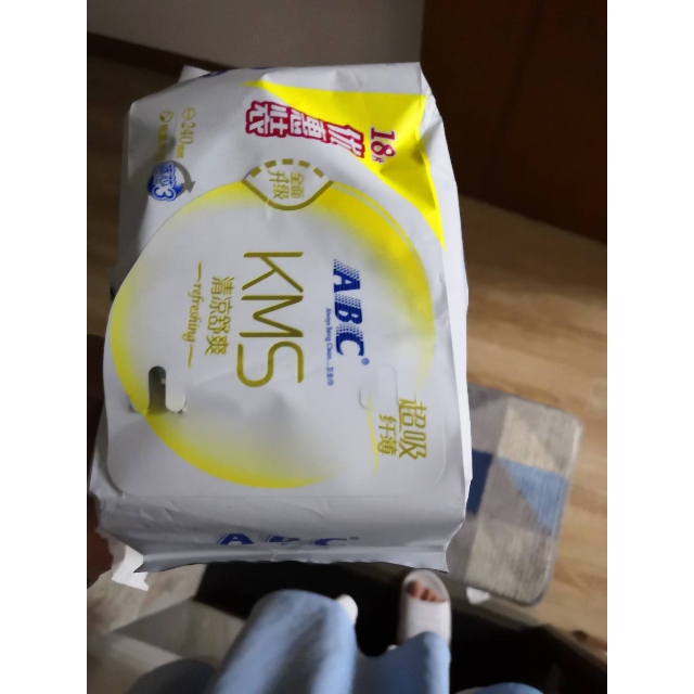 abc日用纤巧棉柔表层卫生巾240mm18片姨妈巾