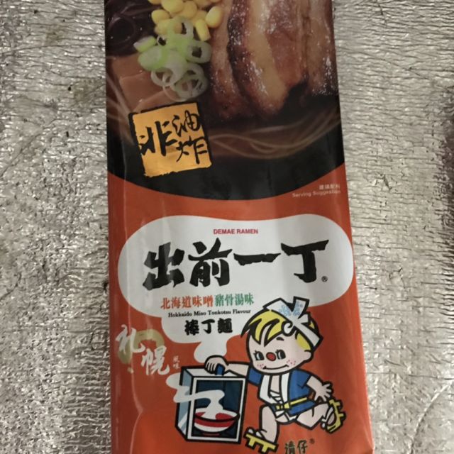 日本风味出前一丁北海道味增猪骨汤味棒丁面181g