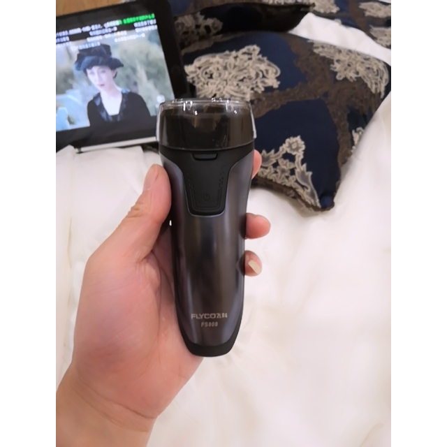 飞科fs808电动剃须刀全身水洗刮胡刀胡须刀电须刀剃胡须刀
