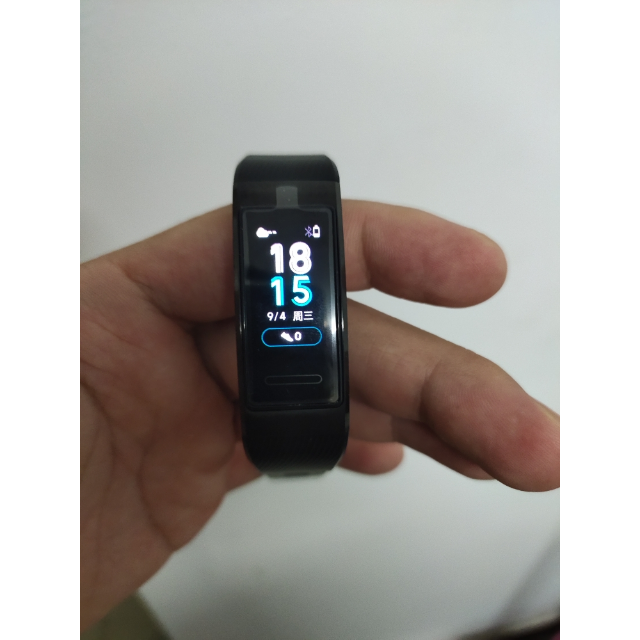 华为(huawei)运动手环4 pro曜石黑 gps nfc支付智能刷卡 健康管理
