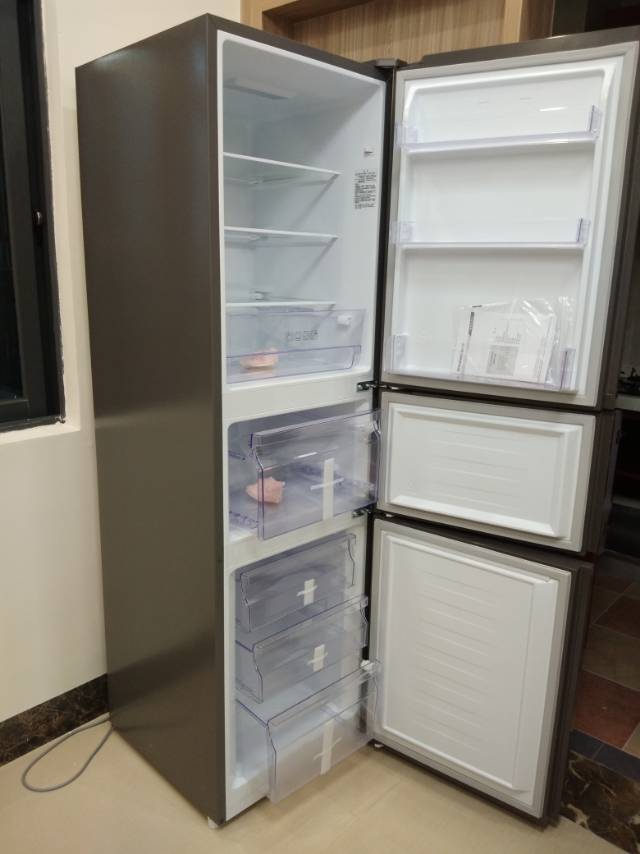 容声冰箱bcd-220wkb2nyc 三门 三开门冰箱 三门冰箱 实用变频节能冰箱