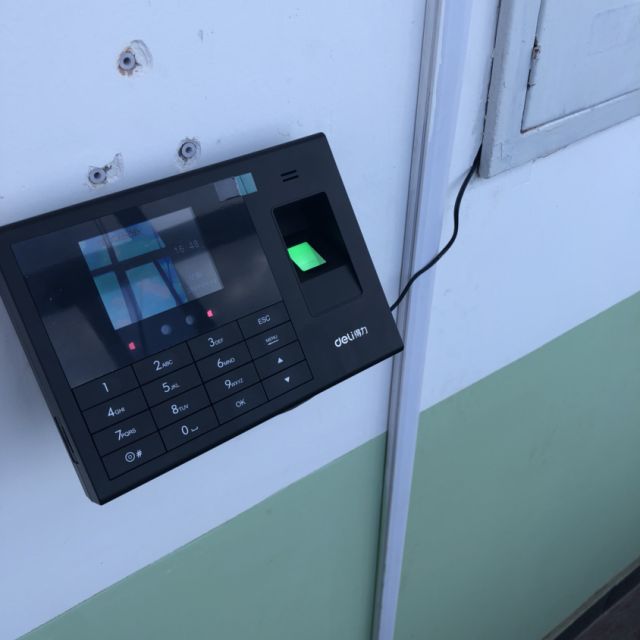 指纹人脸混合识别考勤机 指纹打卡机 签到机 上班打卡机高清大图|实物