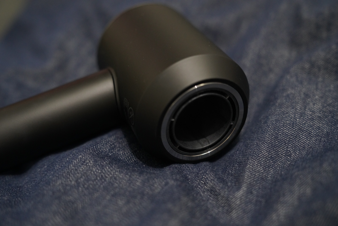 戴森(dyson) 吹风机hd03 电吹风 大功率6分钟干发手持平衡负离子恒温