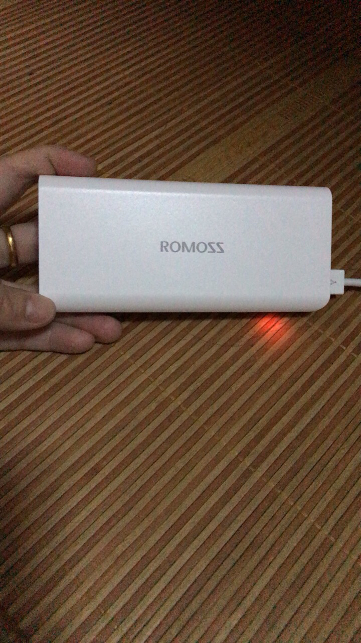 羅馬仕(romoss)10000毫安sense4智能 鋰聚合物(其他)電芯移動電源