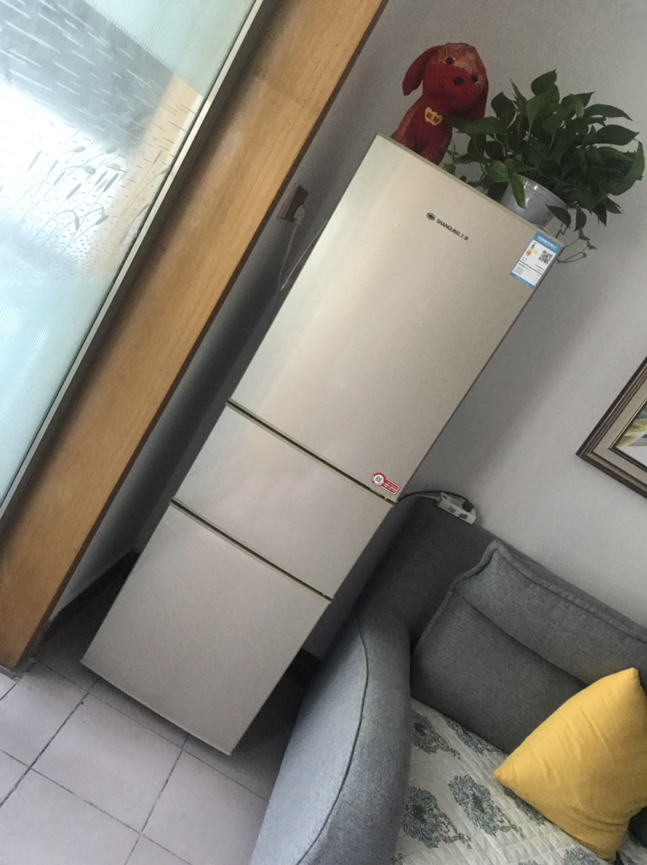 上菱(shangling) bcd-191thck(金)191升三门冰箱 中门软冷冻养鲜 三门