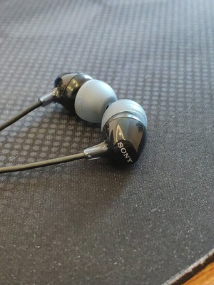 sony/索尼 mdr-ex15ap 重低音安卓苹果入耳式线控手机音乐耳机 黑色