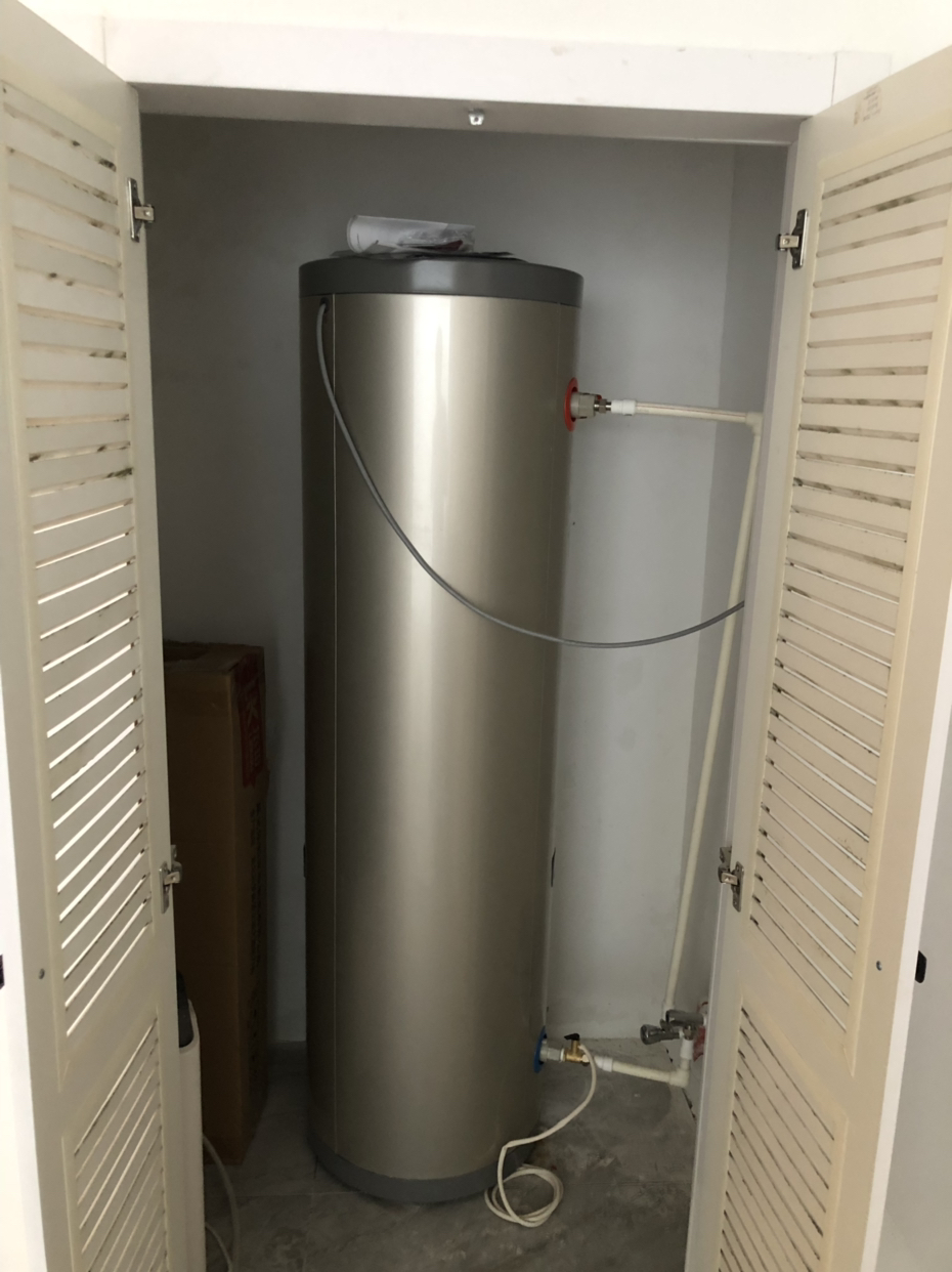 海尔(haier) 海尔电热水器200升大容量 电热水器 家用商用落地 竖立式