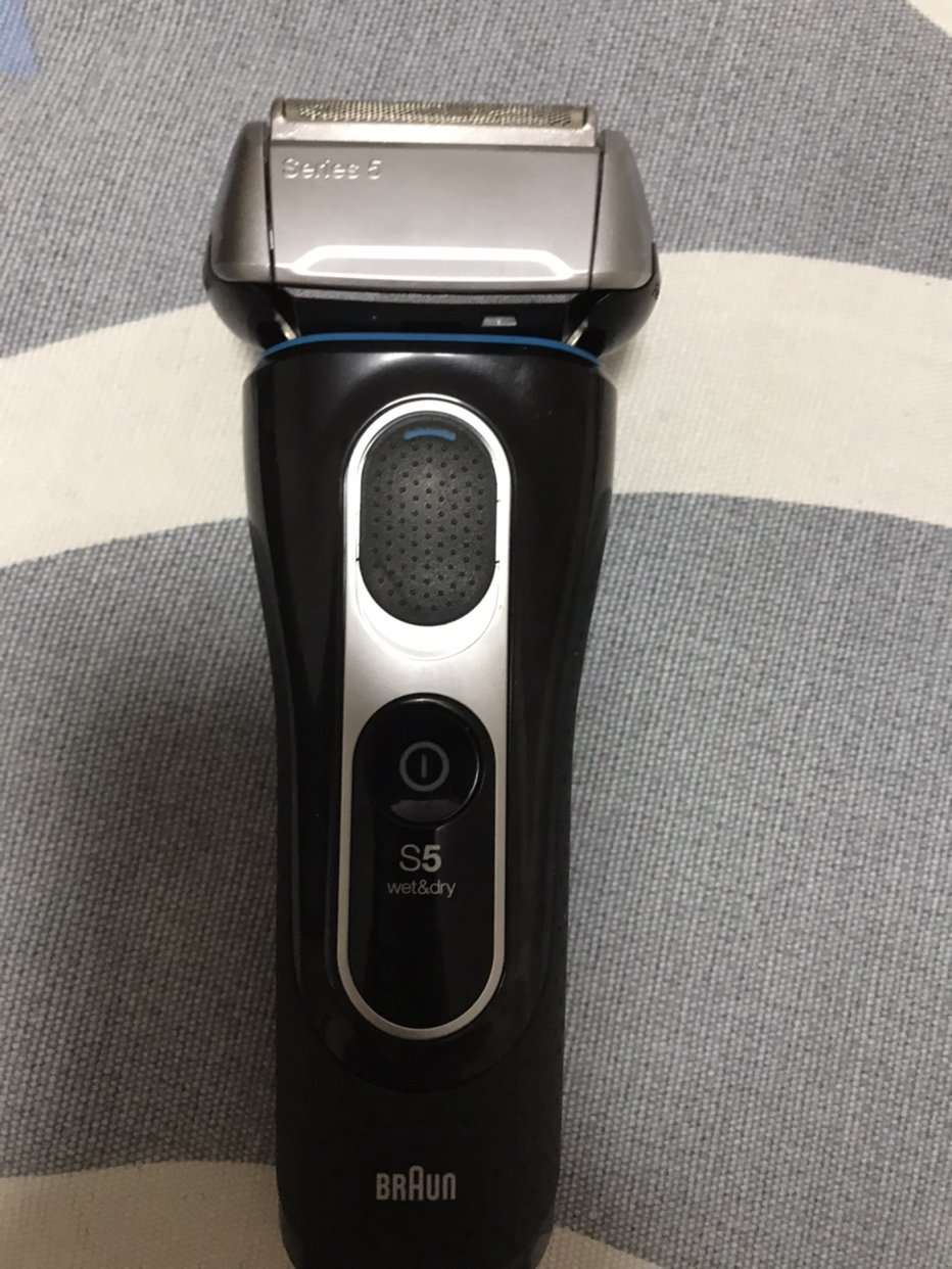 【灵动贴面】德国博朗(braun)5197cc电动剃须刀 三刀头往复式 充电式