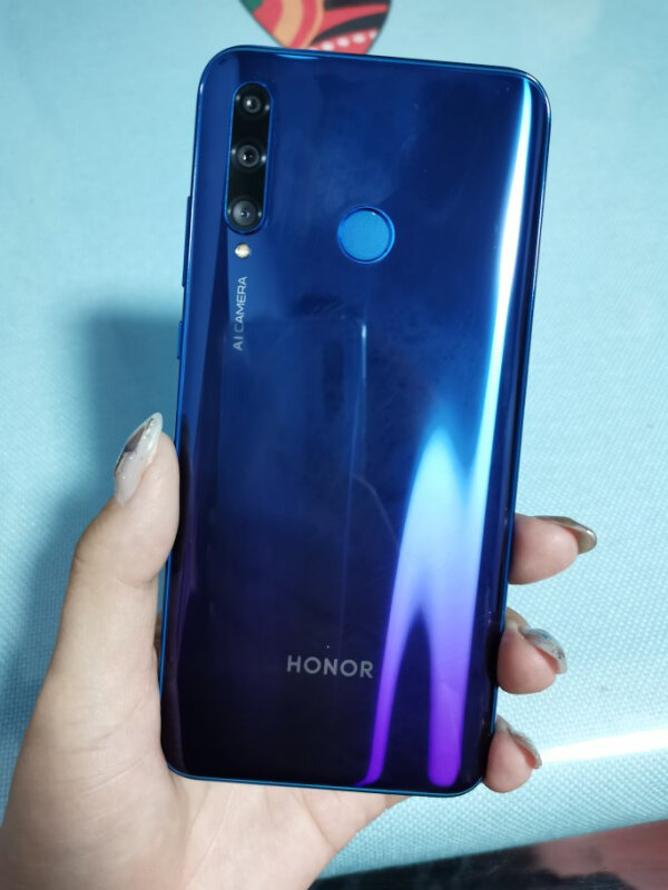 华为/荣耀(honor) 荣耀20i 全网通版 4gb 128gb 渐变蓝 3200万ai自拍