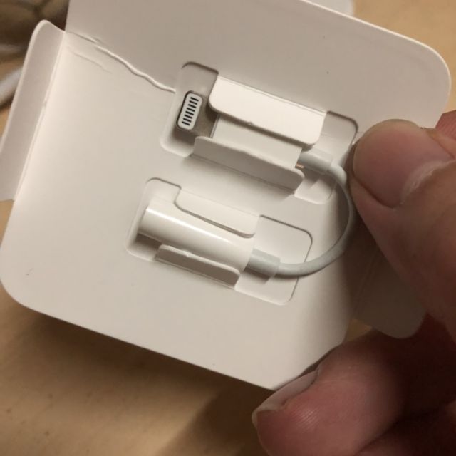 苹果apple原装lightning转35mm耳机转接头白色其他mmx62fea