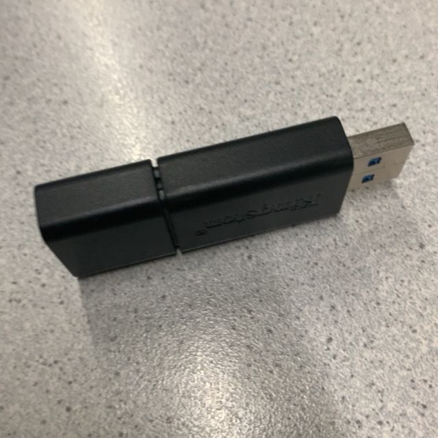 金士顿(kingston)32gb u盘 dt104 推拉滑盖优盘usb2.