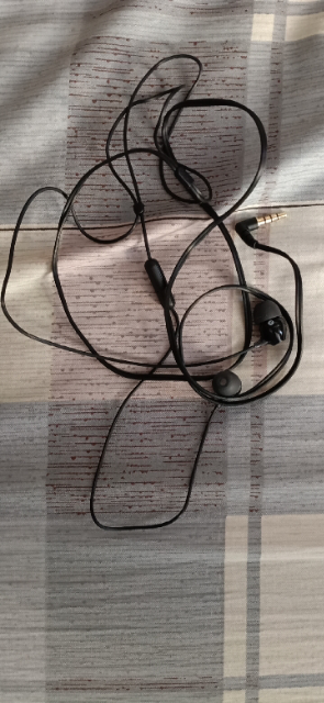 sony/索尼 mdr-ex15ap 重低音安卓苹果入耳式线控手机音乐耳机 黑色