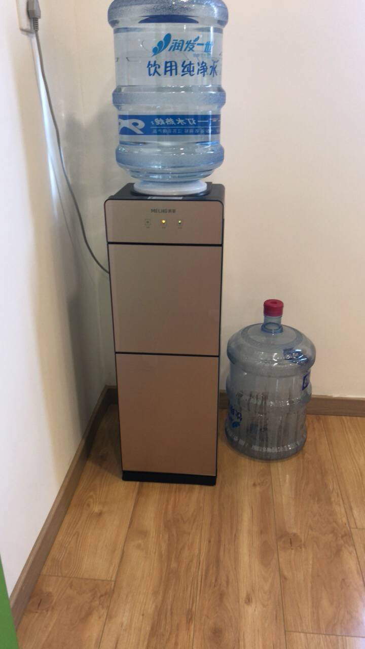 my-l112 家用温热型 食品级304不锈钢内胆 双门立式柜式饮水机晒单图