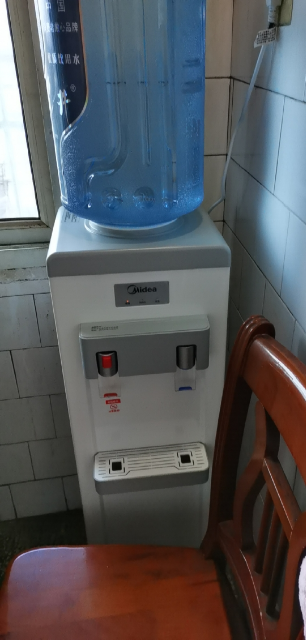 接水飲水機