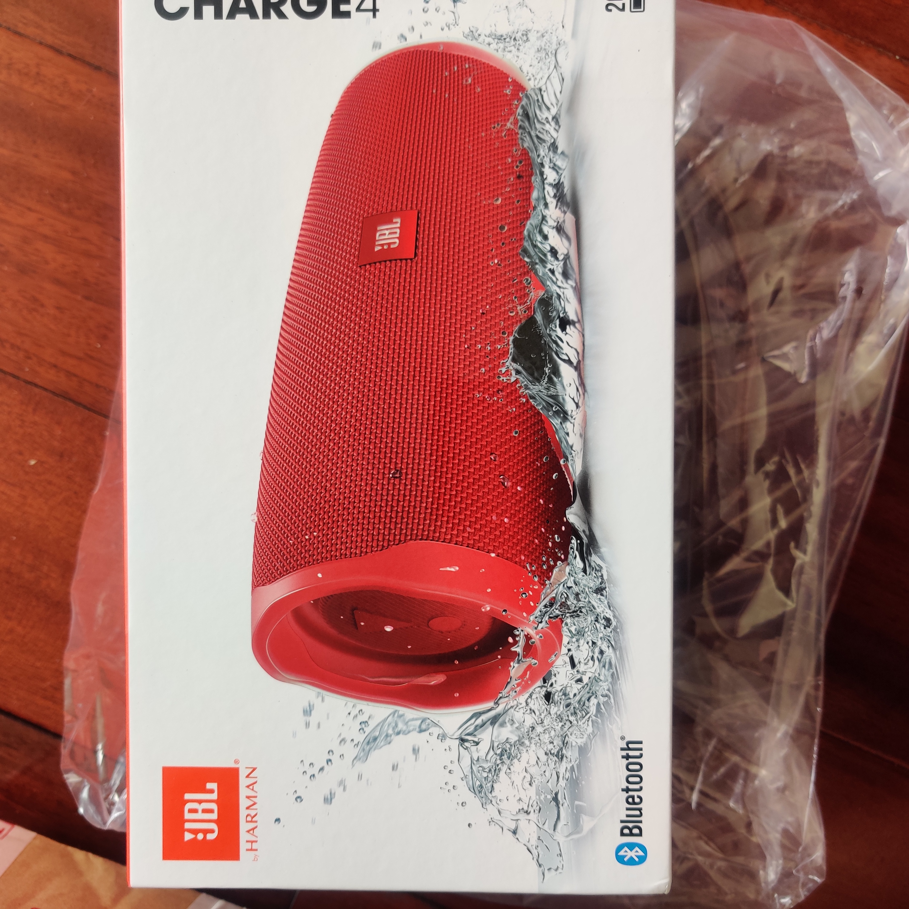 jbl charge4 無線藍牙音箱 音樂衝擊波4代 低音炮 防水設計 支持多臺