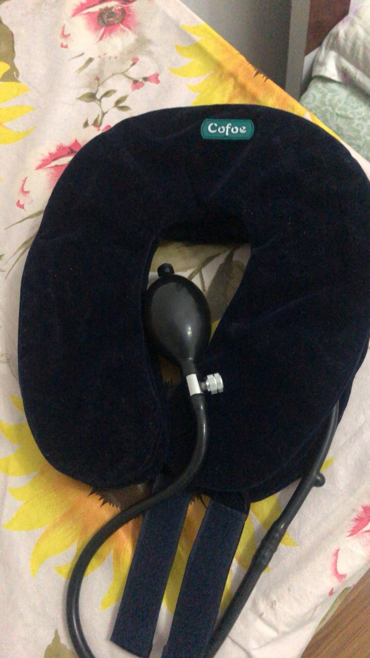 可孚颈椎牵引器充气家用按摩器医用矫正劲椎病颈托颈部按摩拉伸器