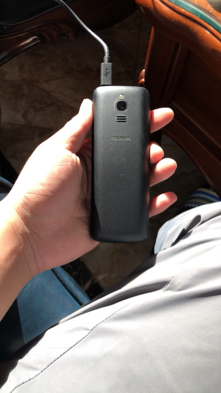 诺基亚 nokia 8110 移动联通4g手机 黑色 直板按键 双卡双待 经典复刻