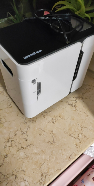 鱼跃(yuwell)制氧机家用孕妇3升氧气机老人医用吸氧机自带雾化 7f-3bw