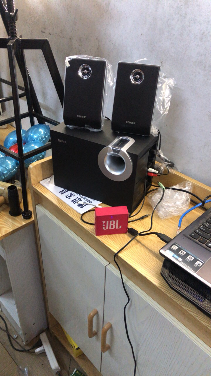 edifier/漫步者 r301t北美版 2.