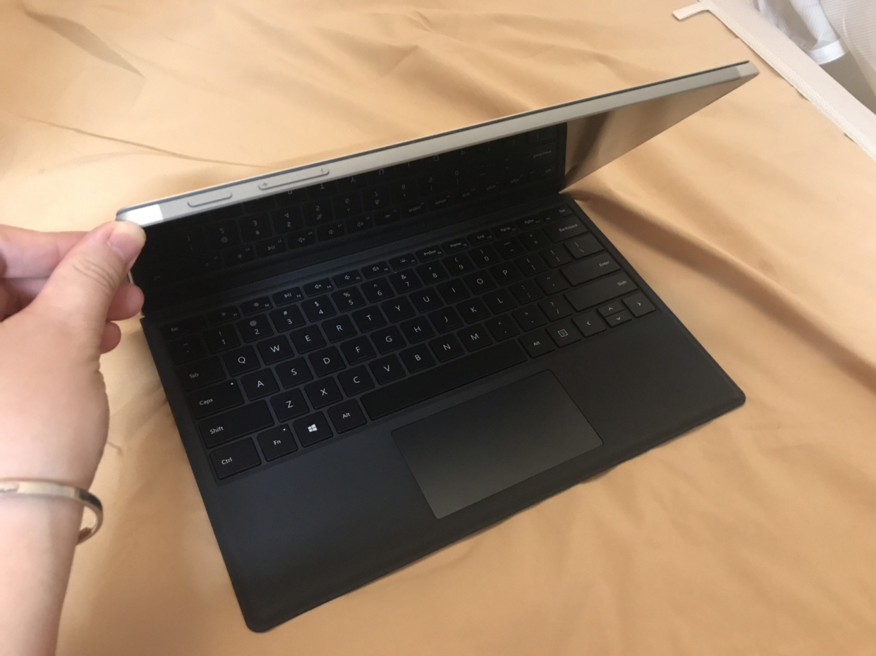 microsoft/微软surface pro7二合一平板电脑笔记本win10商务办公本i7