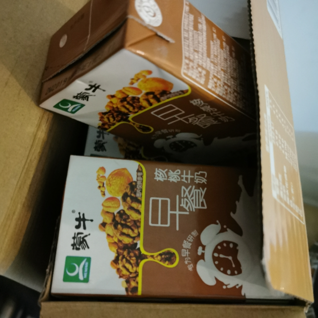 蒙牛核桃味早餐牛奶250ml24盒