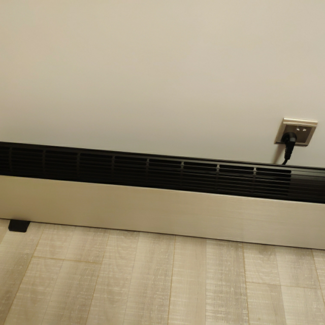 格力(gree)移动地暖踢脚线取暖器家用对流式电暖气片遥控节能快热烤火