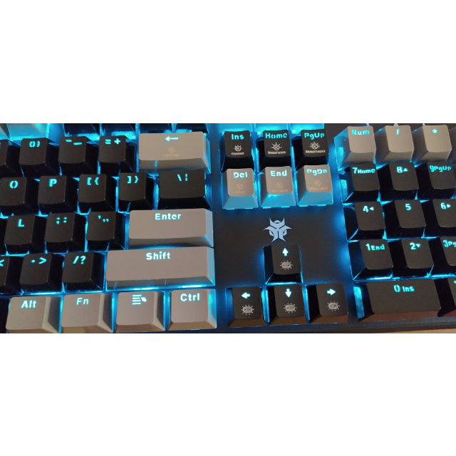 黑峡谷(hyeku)gk706b 104键机械键盘mx轴电竞游戏键盘有线吃鸡键盘