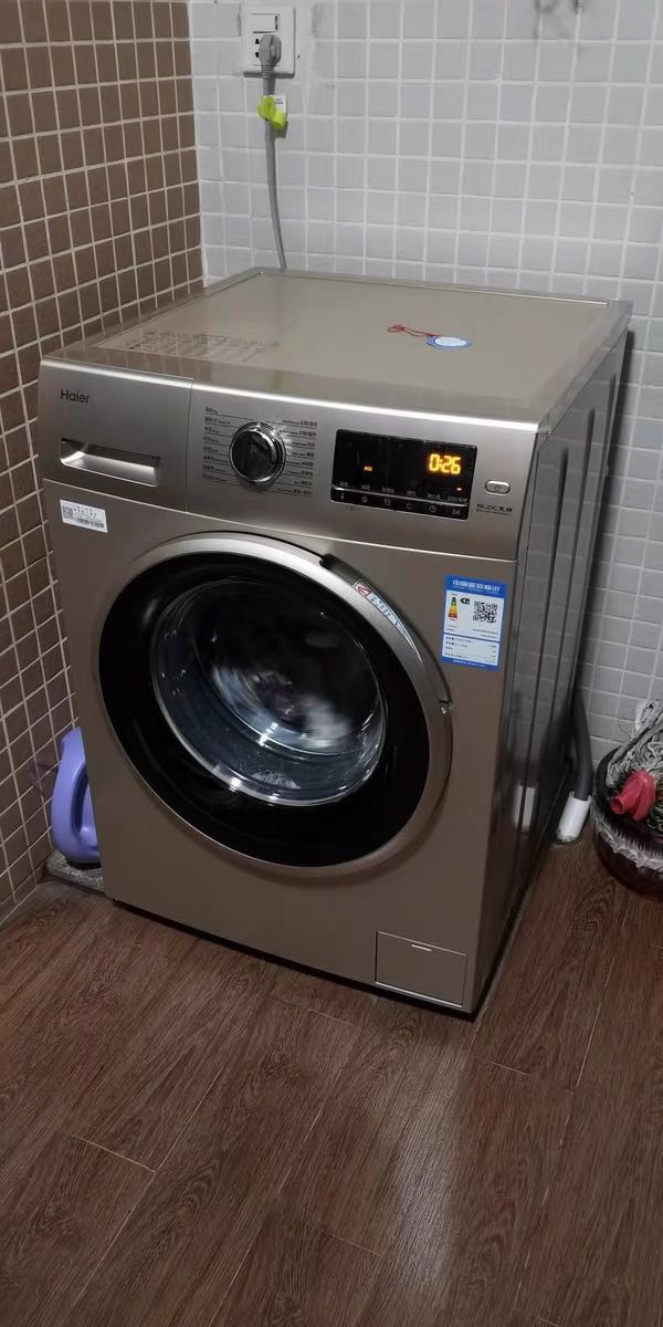 滚筒6公斤洗衣机