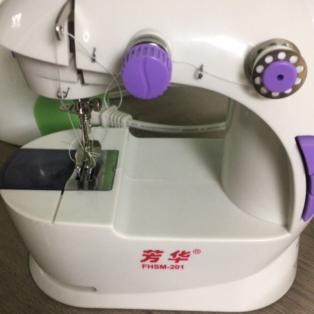 芳华缝纫机型家用电动迷你多功能小型手动吃厚微型缝纫机201