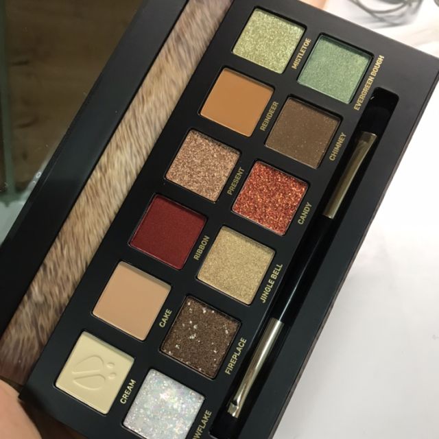 完美日记perfectdiary探险家十二色动物眼影盘小鹿盘12色眼影