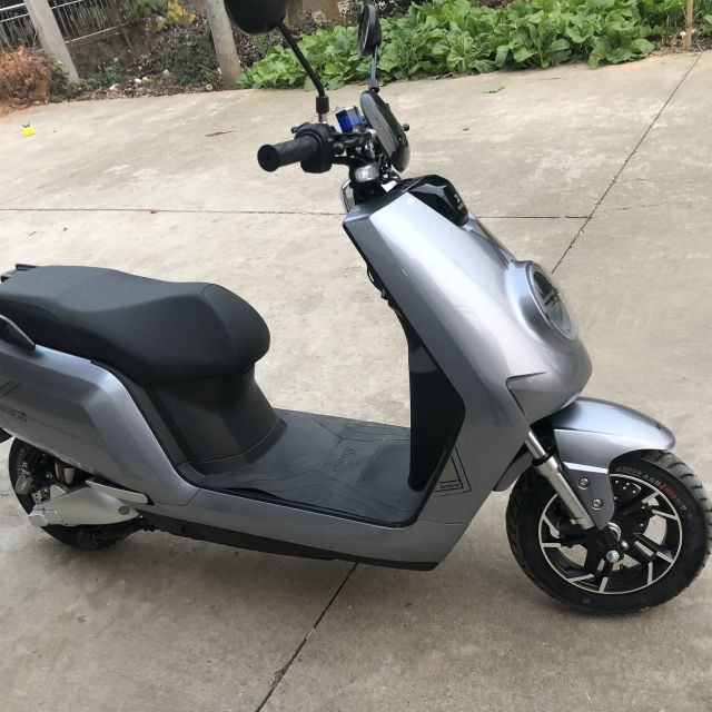 小刀电动车一多ieduo电动车新款72v20ah轻便电摩真空胎液压减震s1