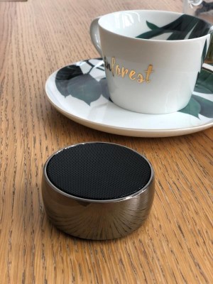 dido x1无线蓝牙音箱超重低音炮小钢炮按键便携插卡户外手机无线车载