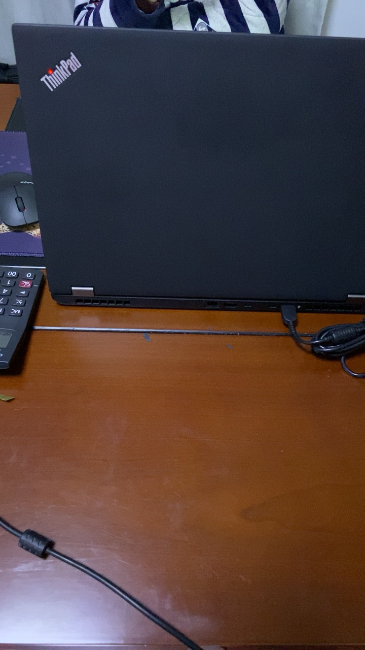 联想thinkpad p52 2fcd六核i7-8750h定制16g内存1tb 256gb双硬盘p1000