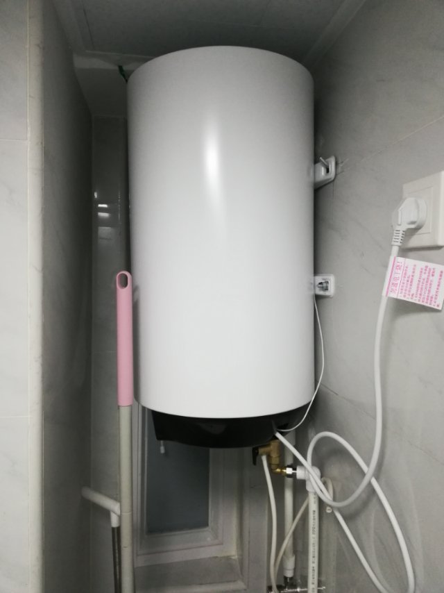haier/海尔电热水器 40升立式安装1000/2000/3000w竖式速热 es40v-u1