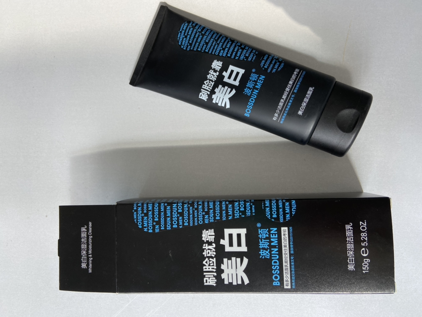 波斯顿男士洗面奶补水保湿洁面乳控油祛痘去黑头深层清洁各种肤质男士