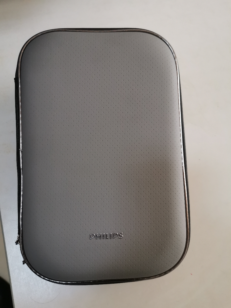 飞利浦剃须刀无线充电