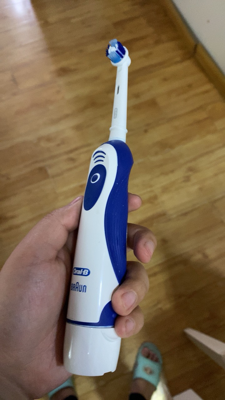 【 高效清洁牙菌斑】博朗(braun) 欧乐b db4010 电动牙刷 自动旋转式