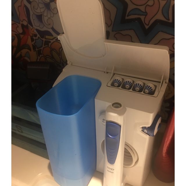 欧乐b(oralb)电动冲牙器 成人高端家庭口腔护理 洗牙器水牙线洗牙机