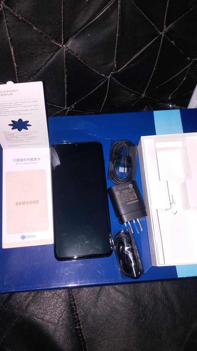 【送蓝牙耳机 贴膜 保护套】三星 galaxy a71 (sm-a7160)8gb 128gb 镭