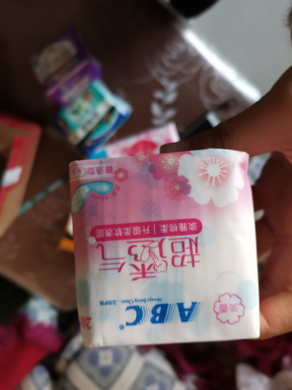 abc卫生护垫棉柔清香163mm*20片纤巧透气晒单图