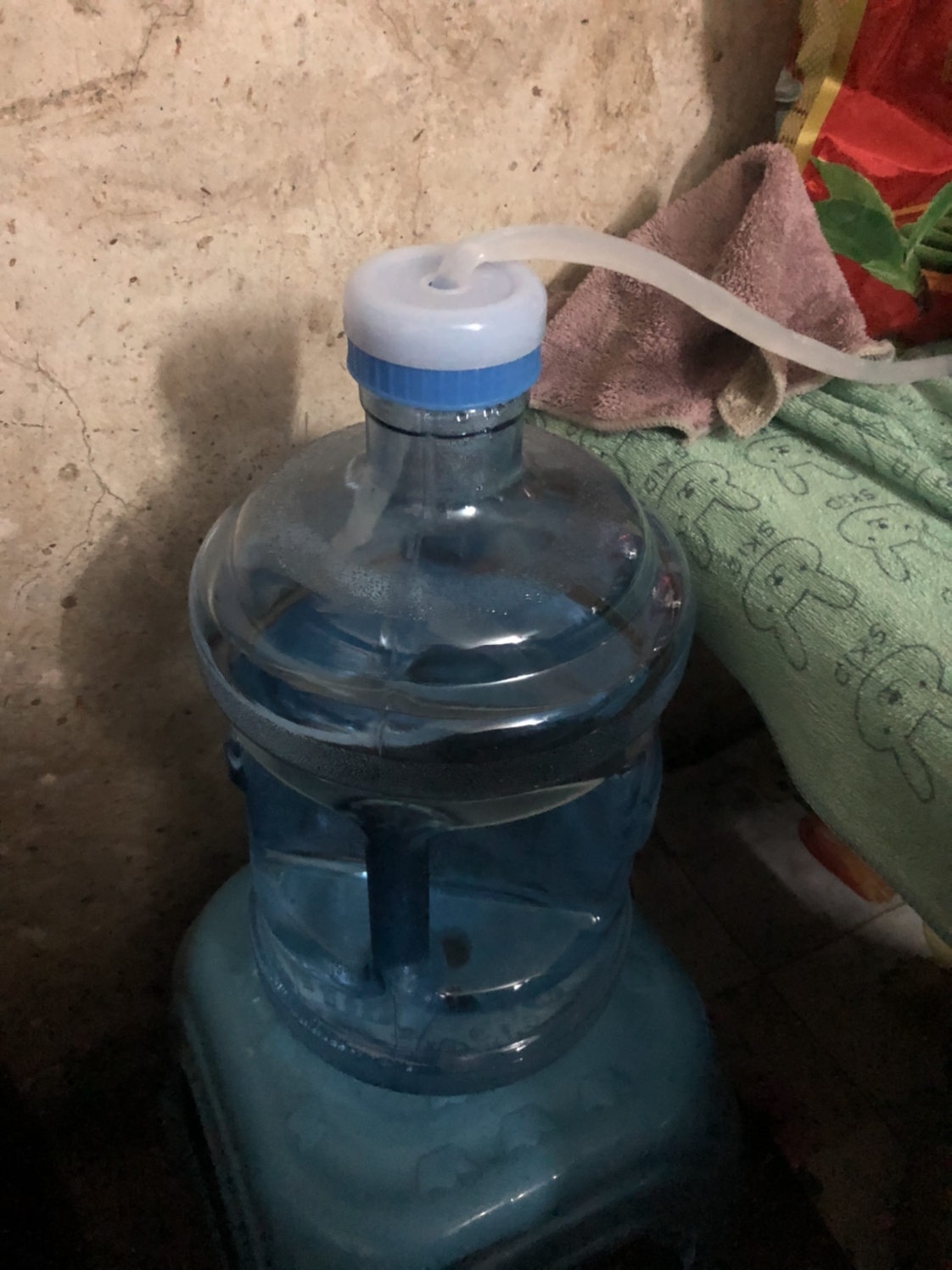 純淨水桶礦泉水飲水機桶小型加厚pc桶裝水桶手提家用飲用水桶帶蓋