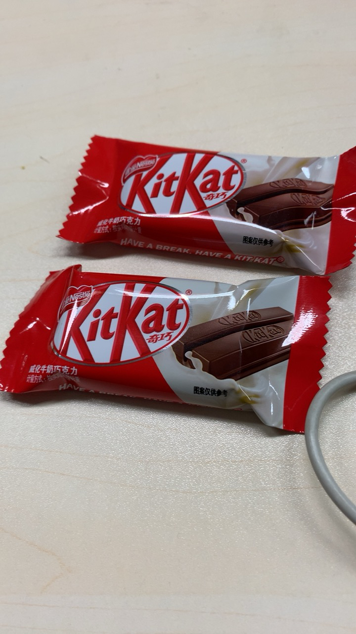 kitkat雀巢奇巧威化黑巧克力夹心威化饼干零食礼盒下午茶点心146g晒单