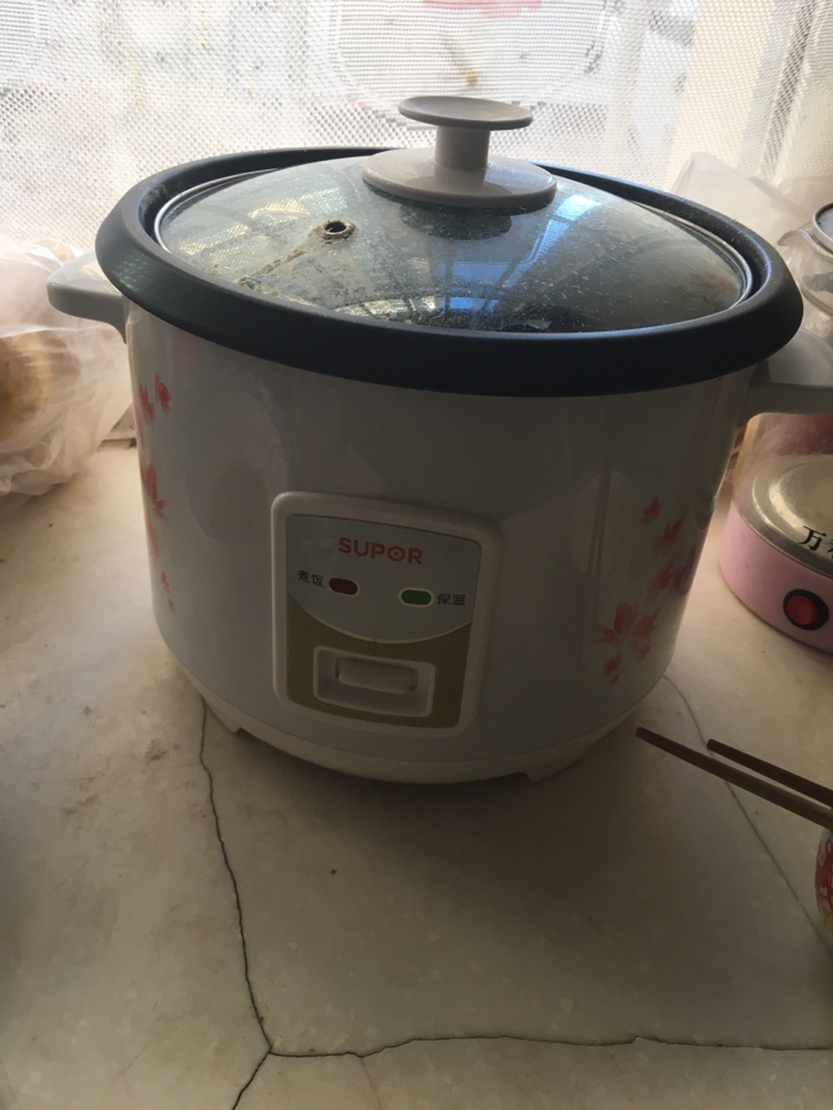 老式机械电饭锅