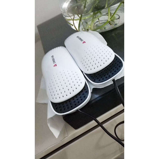 志高chigo烘鞋器zghx02定时伸缩即插即用家用宿舍学生便携干鞋机烤鞋