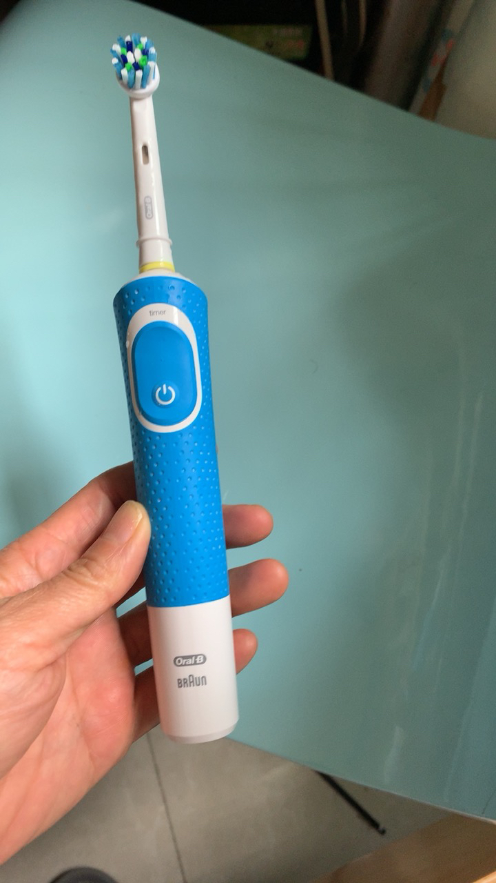 歐樂b(oralb)電動牙刷 成人2d聲波震動(自帶刷頭*2)清新藍 d100 博朗