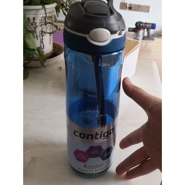 水杯不保温多色可选锁扣吸管杯 702ml商品评价 > 第一次买这个牌子,看