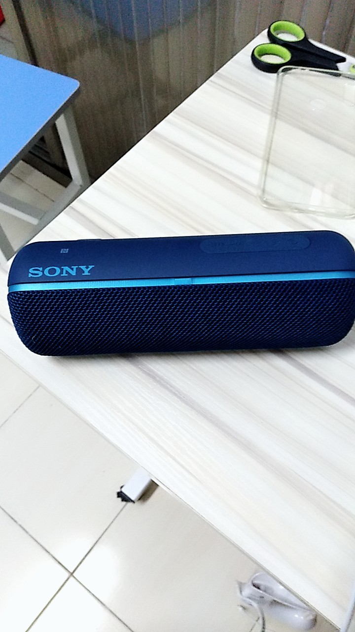 索尼(sony) srs-xb22 无线蓝牙音箱 重低音 便携迷你防水户外运动小