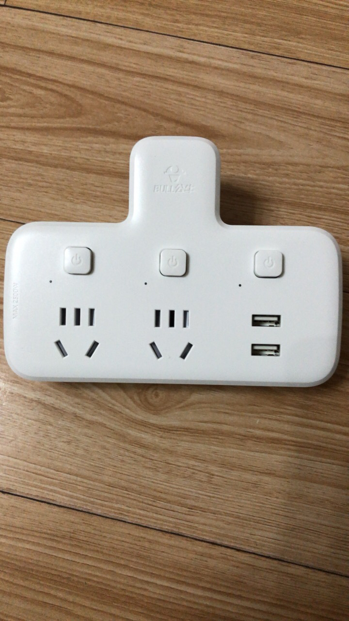 公牛(bull)gn-96023u品字形2位 2usb分控开关电源转换器一转三无线