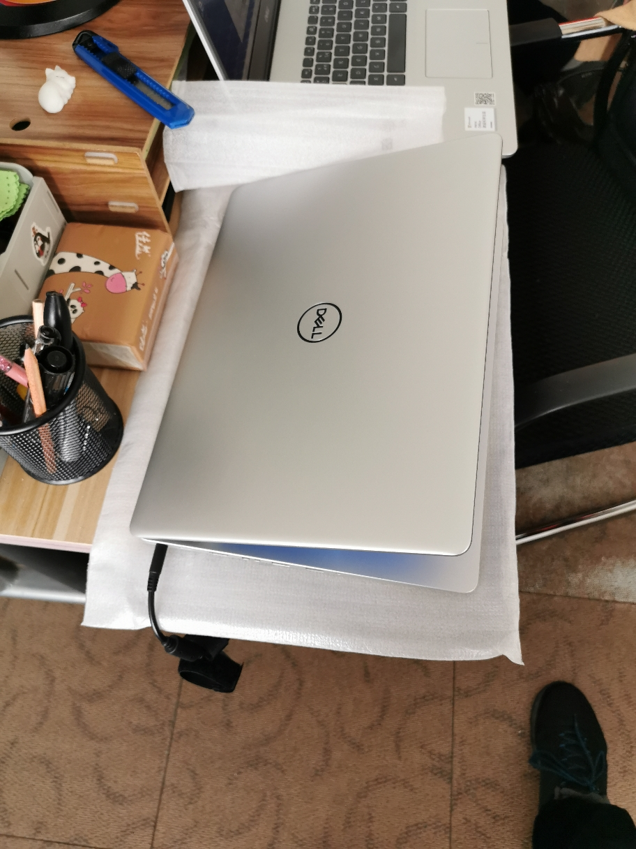 戴尔dell 新灵越5000 5493 十代i5-1035g1 8gb 512gb mx230-2g 14.